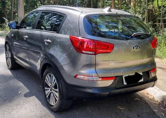 KIA SPORTAGE 2.0 LX 4X2 16V FLEX 4P AUTOMÁTICO KIA SPORTAGE 2.0 LX 4X2 16V FLEX 4P AUTOMÁTICO